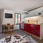 'Watch Maker' 3 Bedroom Apartment