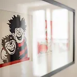 'Watch Maker' 3 Bedroom Apartment Apartment