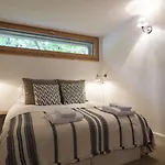 Apartment 'Watch Maker' 3 Bedroom Apartment Le Chable