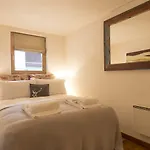 'Watch Maker' 3 Bedroom Apartment