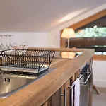 'Watch Maker' 3 Bedroom Apartment Apartment