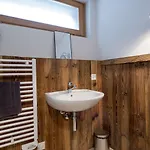 'Watch Maker' 3 Bedroom Apartment *