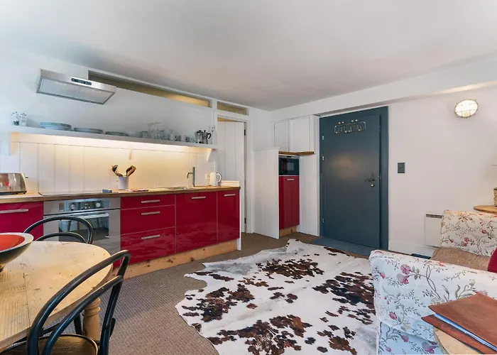 'Watch Maker' 3 Bedroom Apartment Διαμέρισμα *