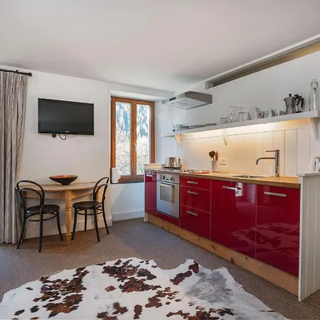 'Watch Maker' 3 Bedroom Apartment