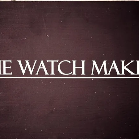 アパート 'Watch Maker' 3 Bedroom Apartment *