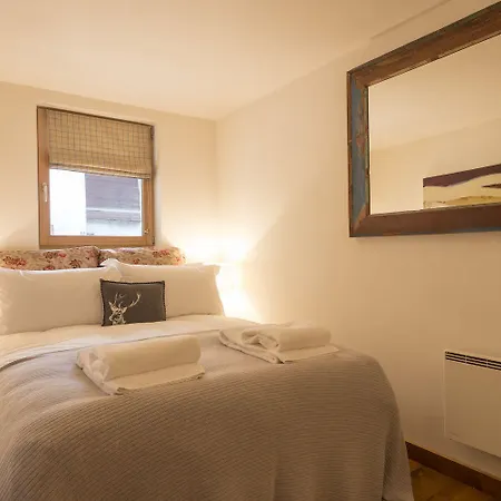 'Watch Maker' 3 Bedroom Apartment