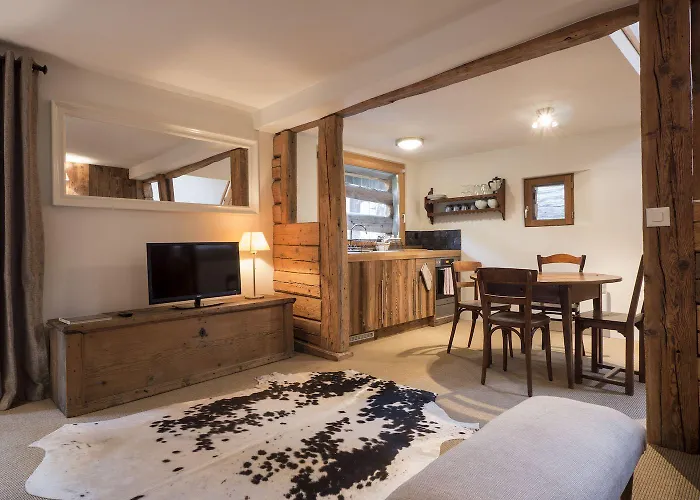 'Watch Maker' 3 Bedroom Apartment